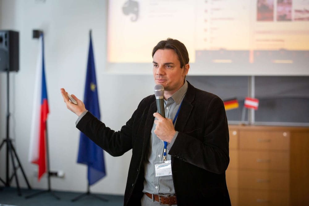 Sebastian Frankenberger bei einem Vortrag